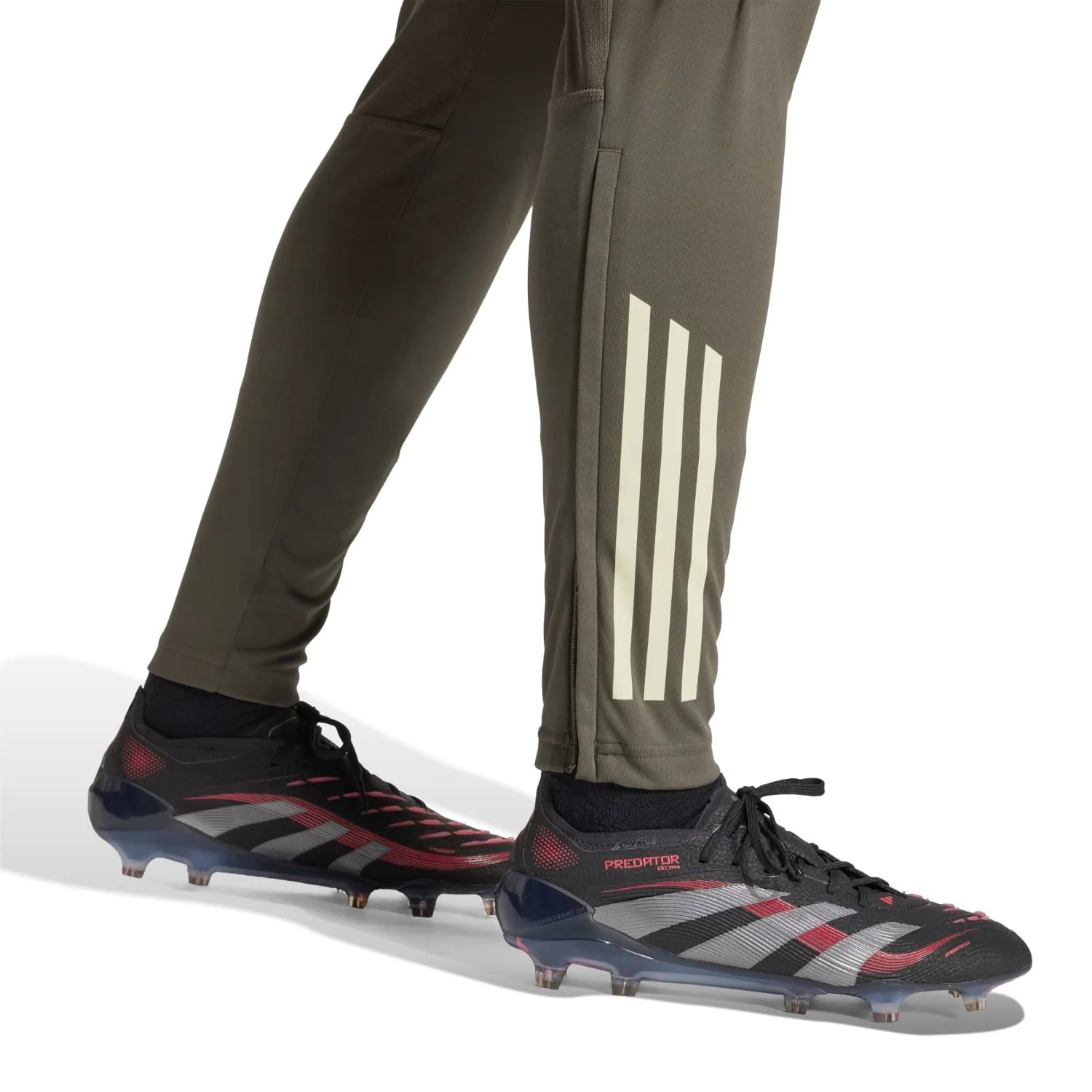 Pantalones Mujer adidas Entrenamiento 25/26 Caqui Oscuro - Image 3